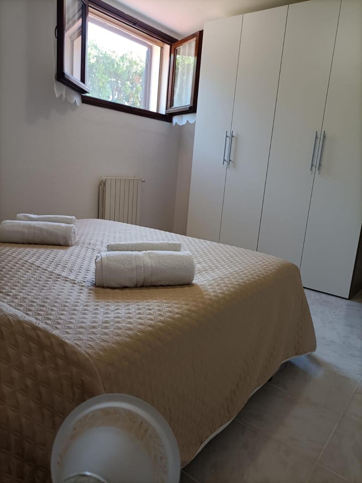 La Casa Al Sole Villa Marina di Sorso Værelse billede