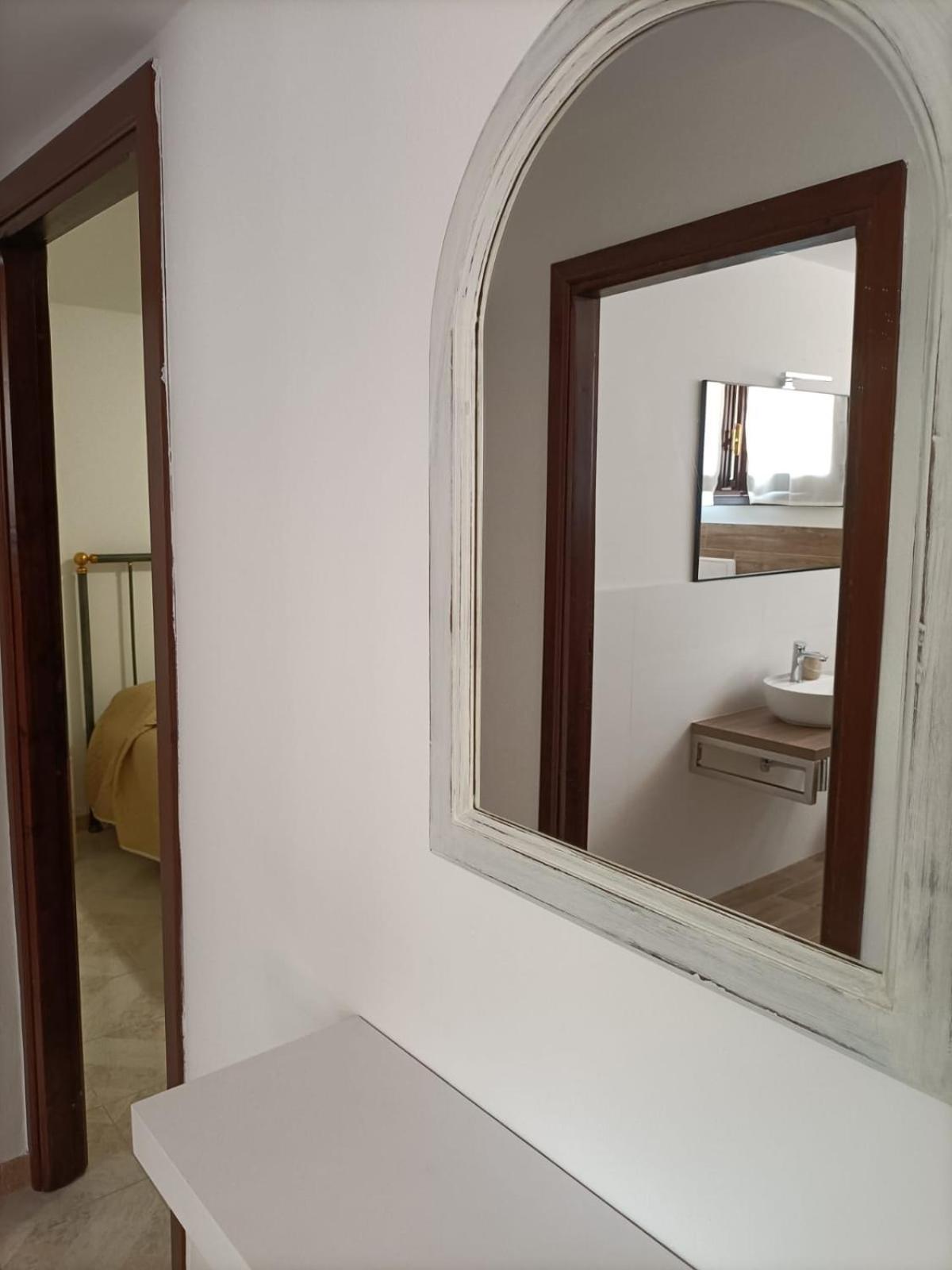La Casa Al Sole Villa Marina di Sorso Værelse billede